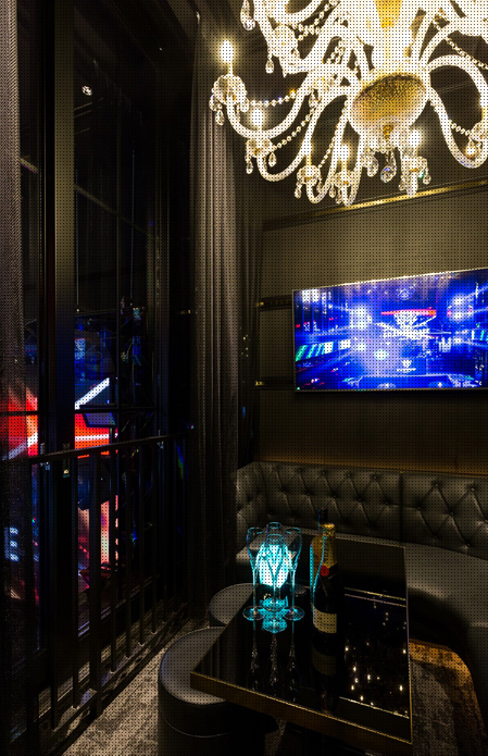 豪華仕様のライブハウスエボル